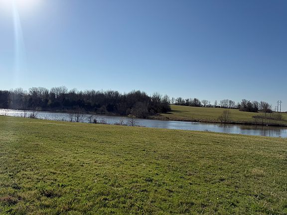 4th image of Drake Rd