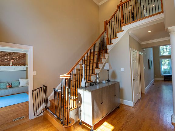 4th image of 11621 Long Meadow Dr