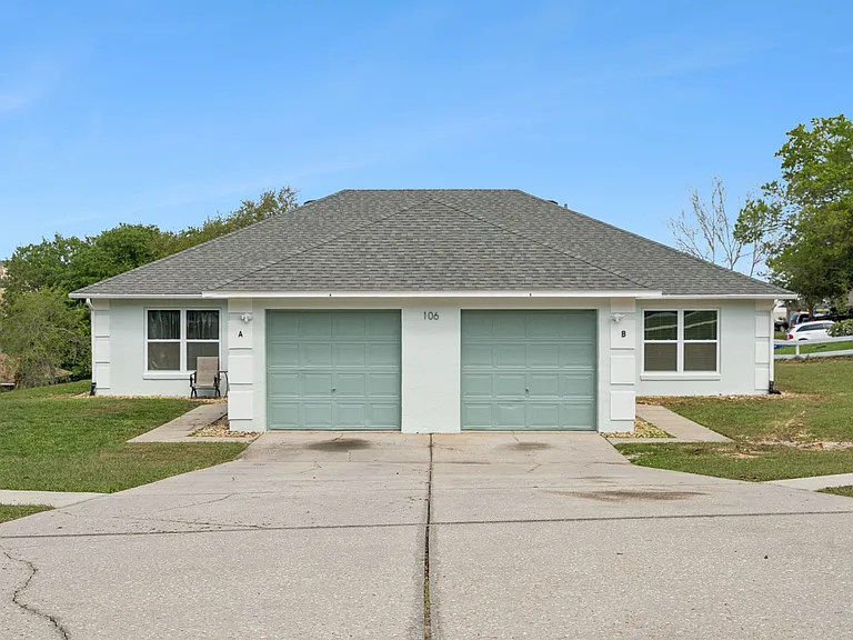 106 W Minneola St — Photo 1