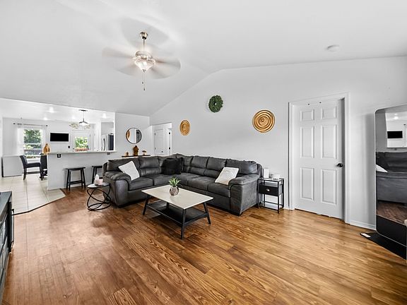 3rd image of 6257 Cord Ave