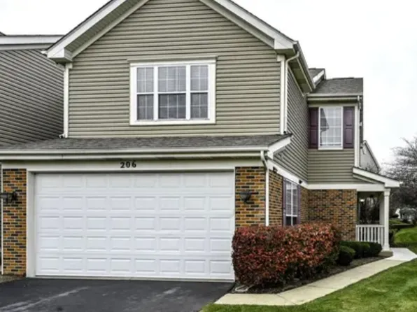 206 Madison Dr, Streamwood, IL 60107