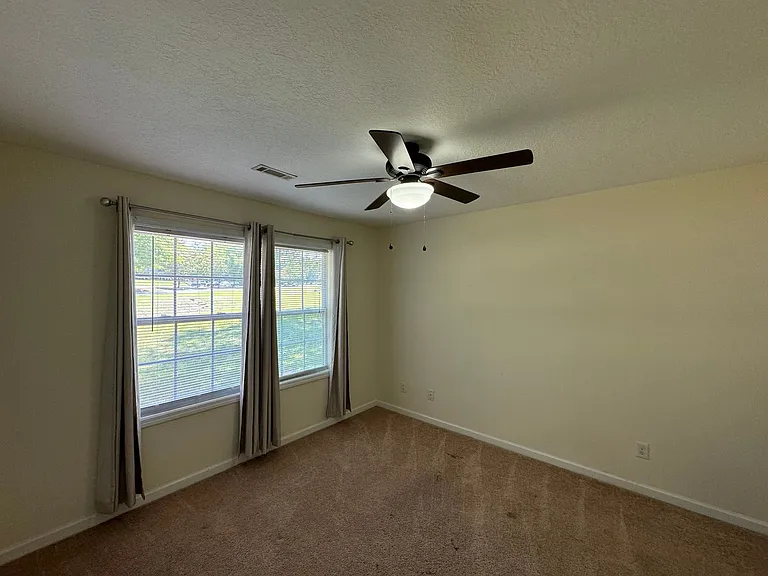 656 Morton Rd — Photo 7