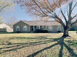 1760 Heritage Dr, Clarksville, TN 37043