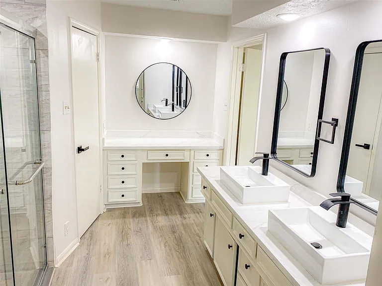 10710 Sandy Shoals Dr — Photo 22
