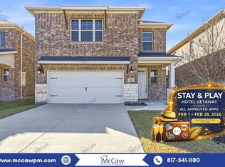 1126 Redcoat Dr, Forney, TX 75126