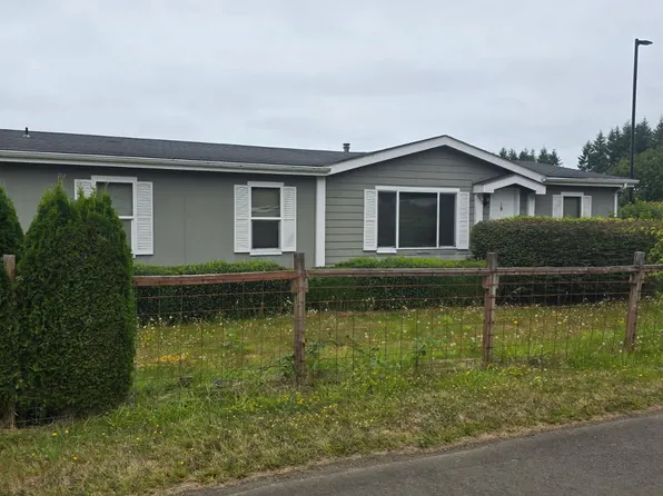 553 SW Ferry Ave, Siletz, OR 97380