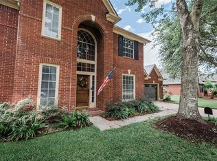 1211 Buttonwood Dr, Friendswood, TX 77546