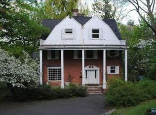 24 S Woodland St, Englewood, NJ