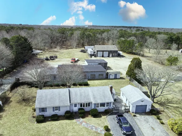 108 Trotting Park Rd, East Falmouth, MA 02536
