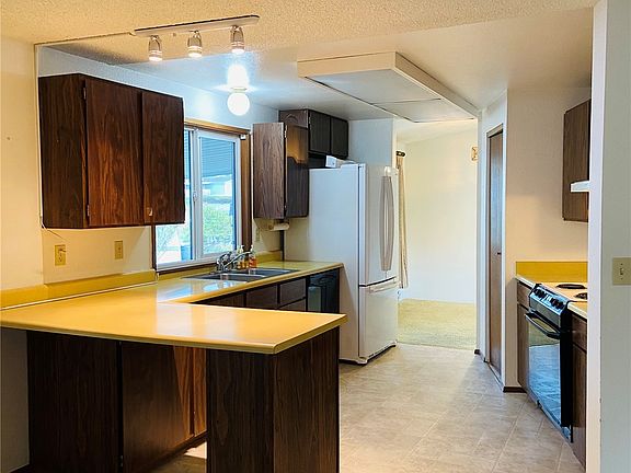 4th image of 5900 64th Street NE #146