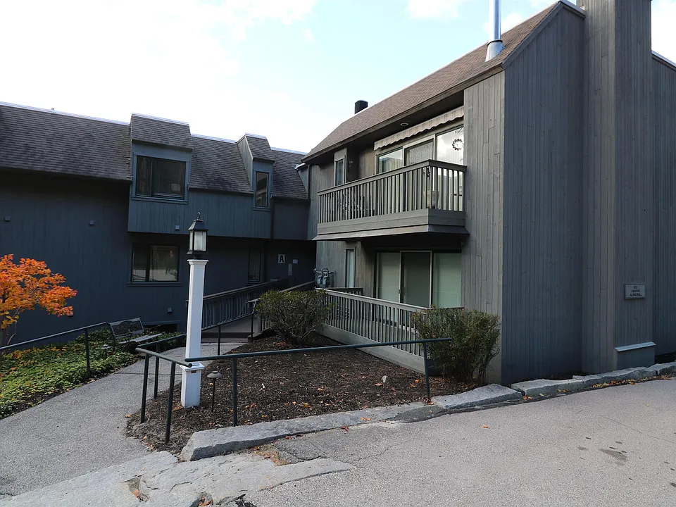 1 Pine St #A-21