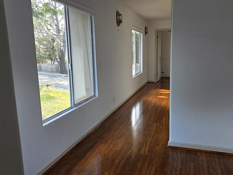 901 Filmore St — Photo 14