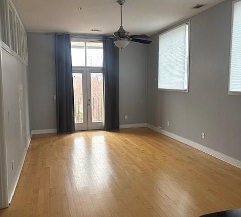 5th image of 5380 Village Dr NW