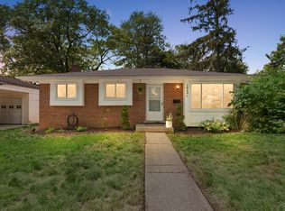 1049 Hasper Dr, Ann Arbor, MI