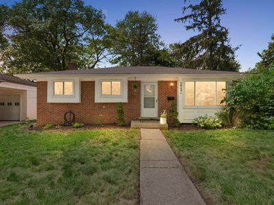 1049 Hasper Dr, Ann Arbor, MI, 48103