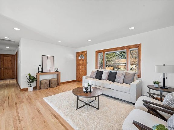 5th image of 7864 Hampden Circle E