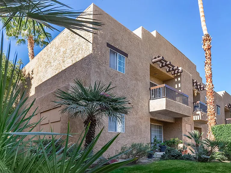 Palos Verdes Villas — Photo 8