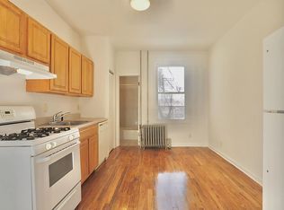 157 Congress St #1R, Jersey City, NJ 07307