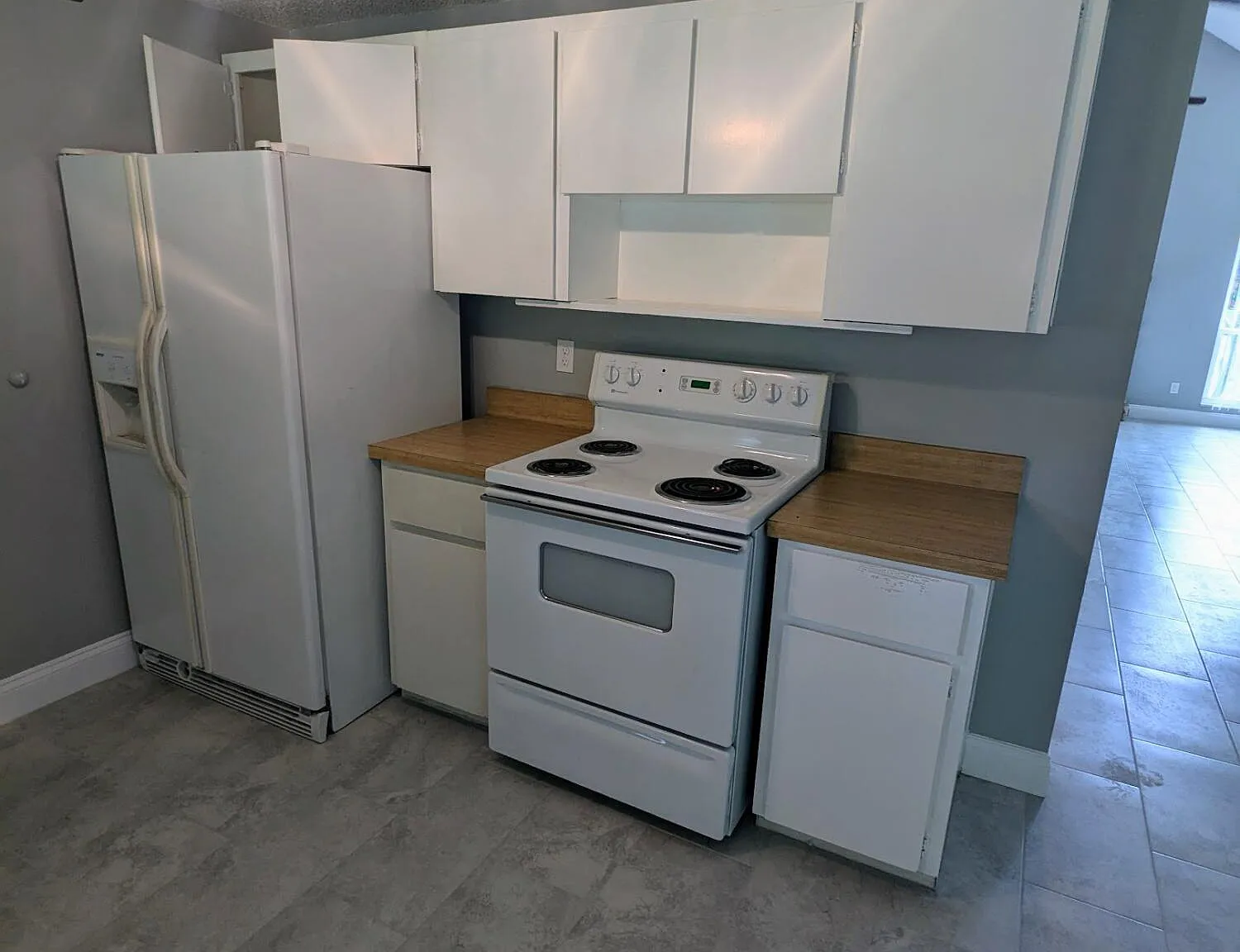 4 bed, 2.0 bath, 1816 sqft, $1,950 — Photo 4