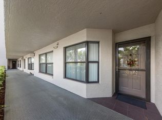 1316 Pasadena Ave S APT 104, South Pasadena, FL 33707