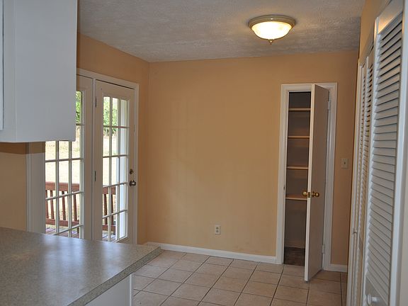 Breakfast nook in kitchen