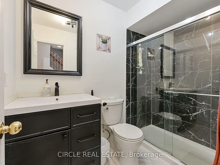 20 Spadina Rd #20 — Photo 26