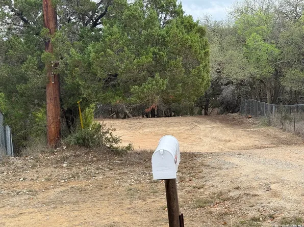 1456 Songbird LOT 11, Canyon Lake, TX 78133