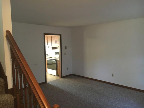 3rd image of 550 S Hanover St APT 103
