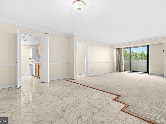 4th image of 5911 Edsall Rd APT 711