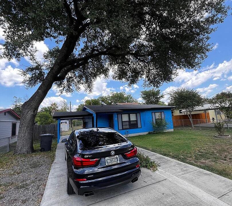 1st image of 311 FREEMAN DR