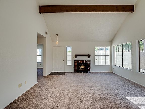 3rd image of 2217 W Rose Garden Ln