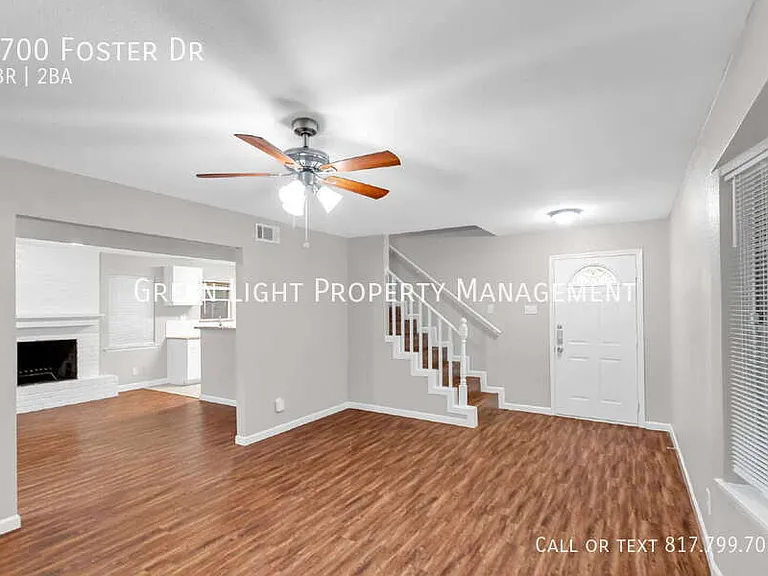 1700 Foster Dr — Photo 6