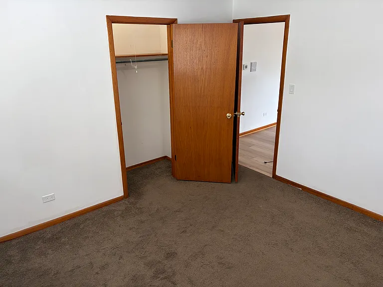 18518 Wildwood Ave #2W — Photo 8
