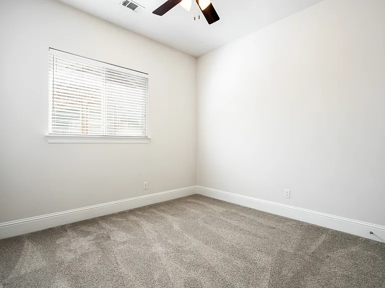 301 Ridgewood Dr — Photo 39