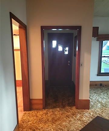 3rd image of 627 N Davis Ave