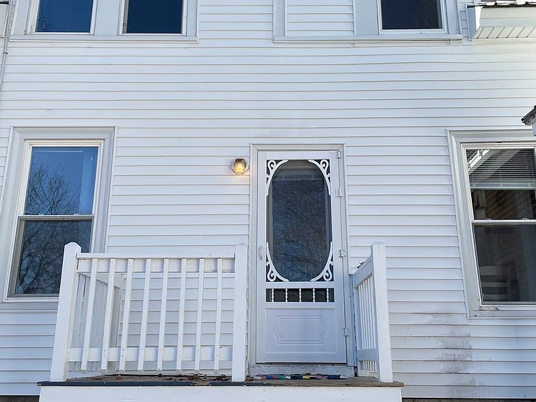 7 Spring St #1 — Photo 11