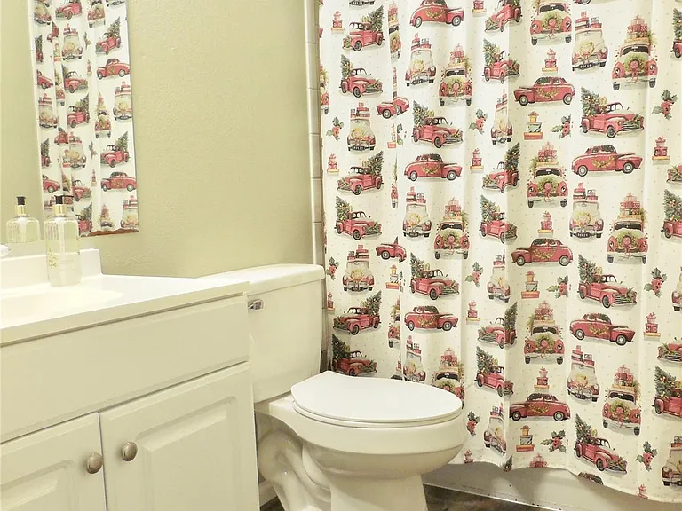 126 Rain Lily St — Photo 10