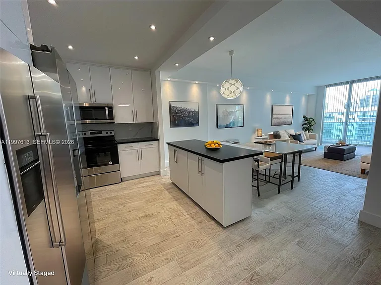 19390 Collins Ave #2 — Photo 11