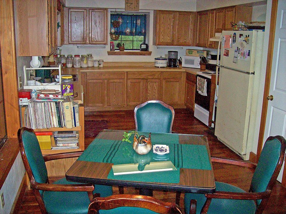 2nd image of 4416 Farley Ln
