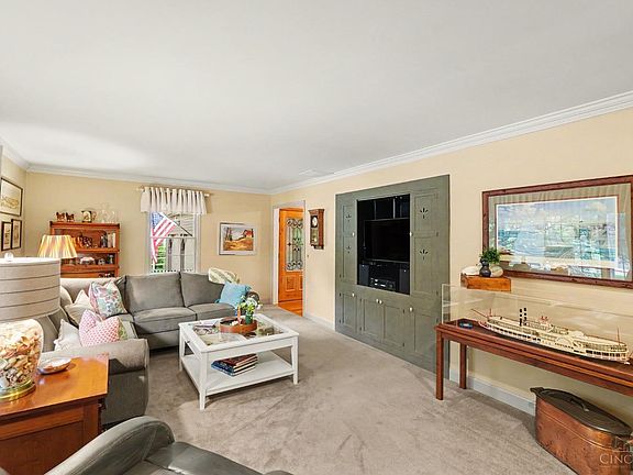 5th image of 8780 S Cove Dr