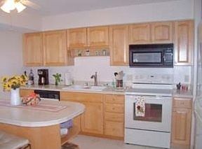 3rd image of 4 Elmwood Dr