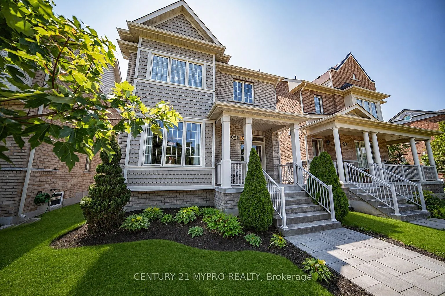 4 bed, $3,800 — Photo 1
