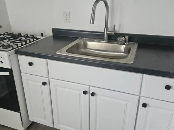 4806 Euclid Ave APT 25, Cleveland, OH 44103