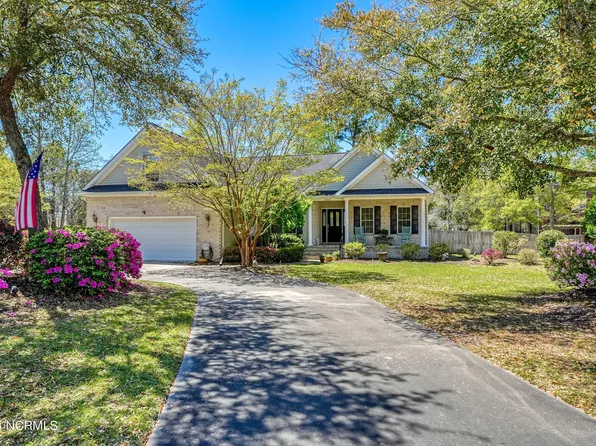 1005 Bonner Bussells Drive SE, Southport, NC 28461