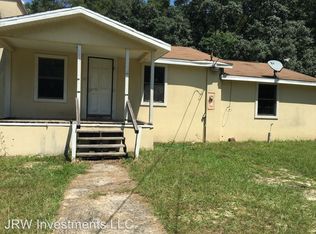 1026 E Chestnut Ave, Crestview, FL 32539