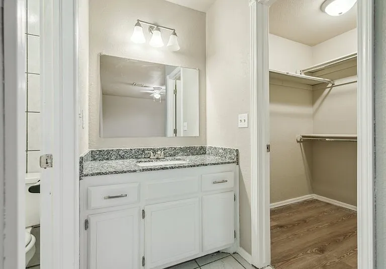 12225 SW 14th St — Photo 11