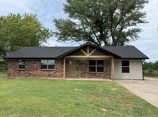 7 Pamela Ln, Conway, AR 72032