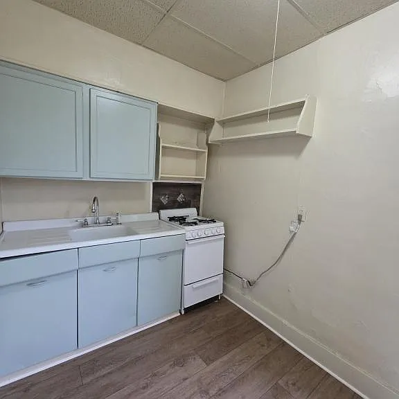 125 W Markland Ave #1 — Photo 2