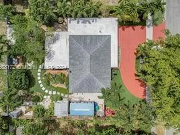 1010 NW 147th St, Miami, FL 33168