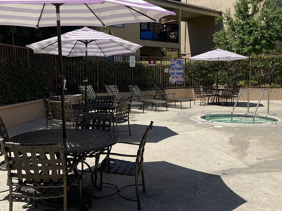 Perigee Pool Area with Tables